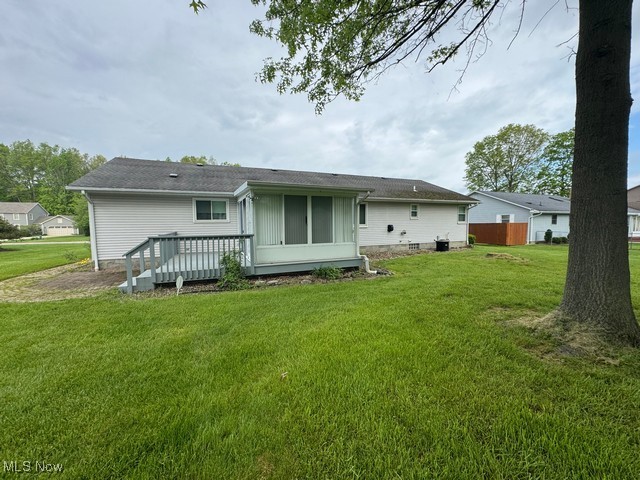5240 Sabrina Lane, Warren, Ohio image 25