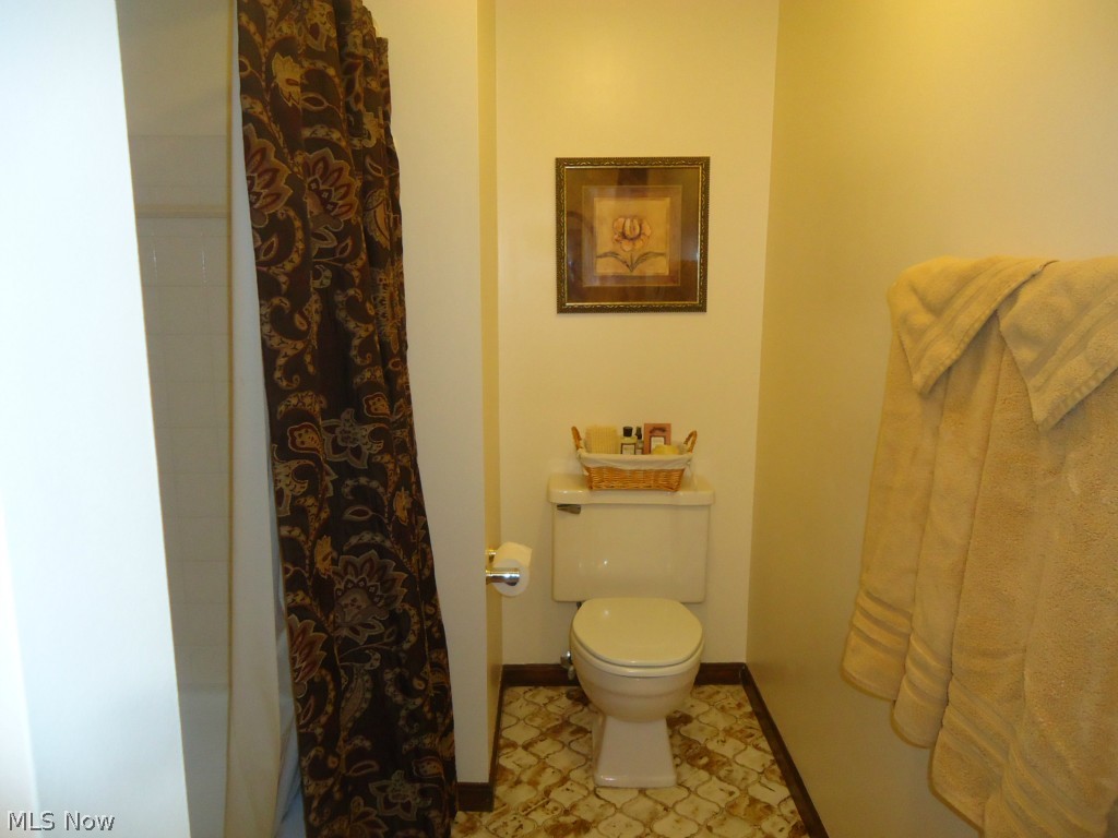 Hunting Mdws 06 - Residential