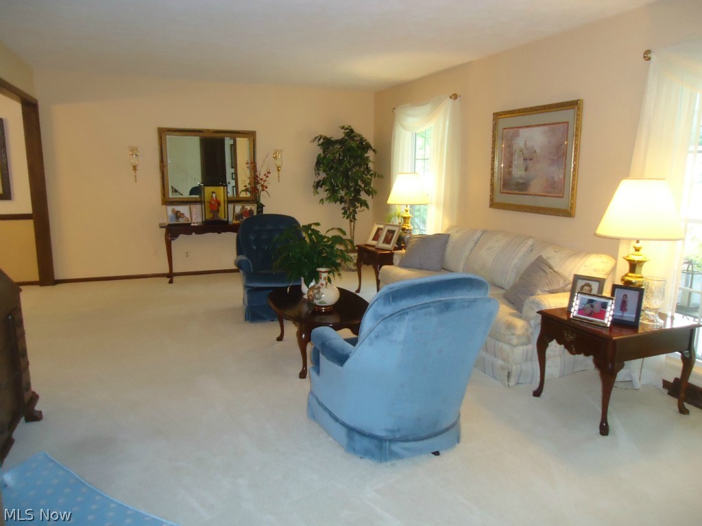 Hunting Mdws 06 - Residential