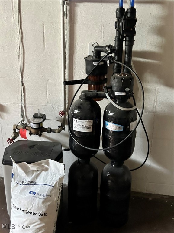 Youngstown, Ohio 44505, United States, 3 Bedrooms Bedrooms, ,2 BathroomsBathrooms,Residential,Active,226750