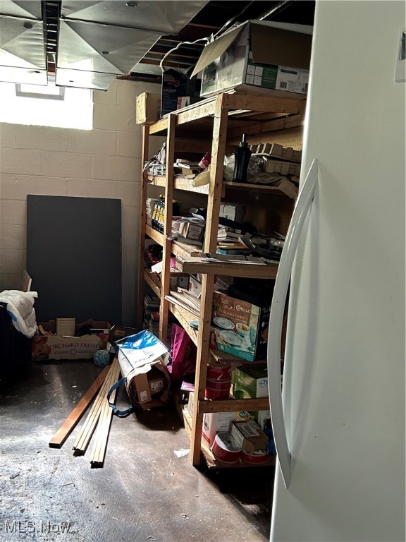 Youngstown, Ohio 44505, United States, 3 Bedrooms Bedrooms, ,2 BathroomsBathrooms,Residential,Active,226750