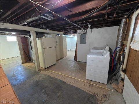 Tiny photo for 415 Winton Avenue, Zanesville, OH 43701 (MLS # 5221350)