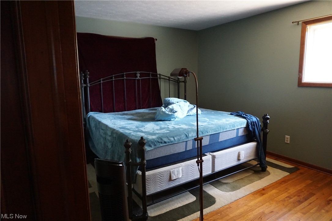 Russell Ave Sub - Residential