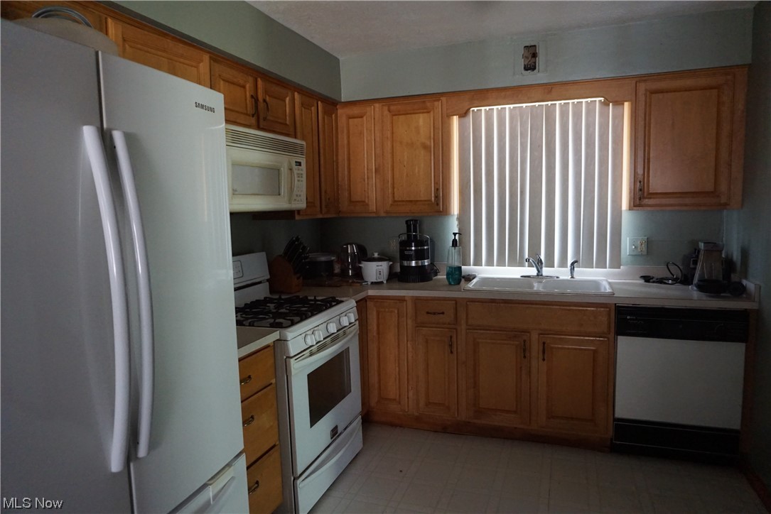 Russell Ave Sub - Residential