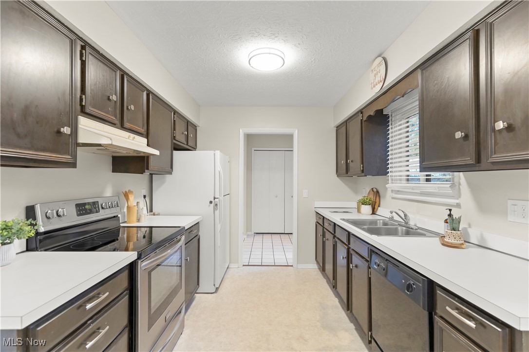 Idlewood South Condo 06 - Residential