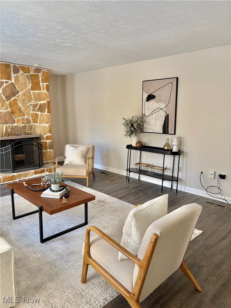 Idlewood South Condo 06 - Residential