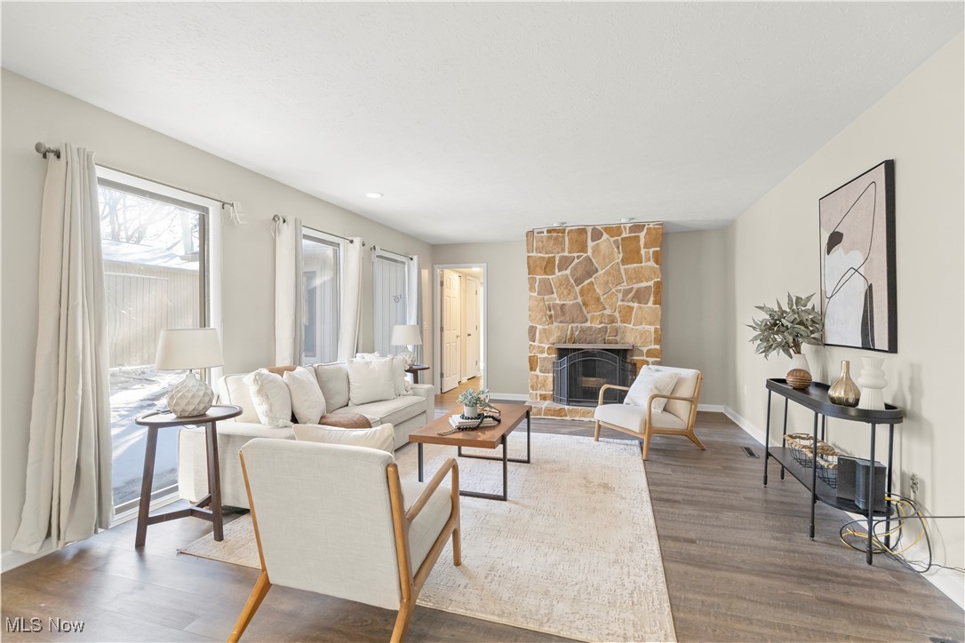 Idlewood South Condo 06 - Residential