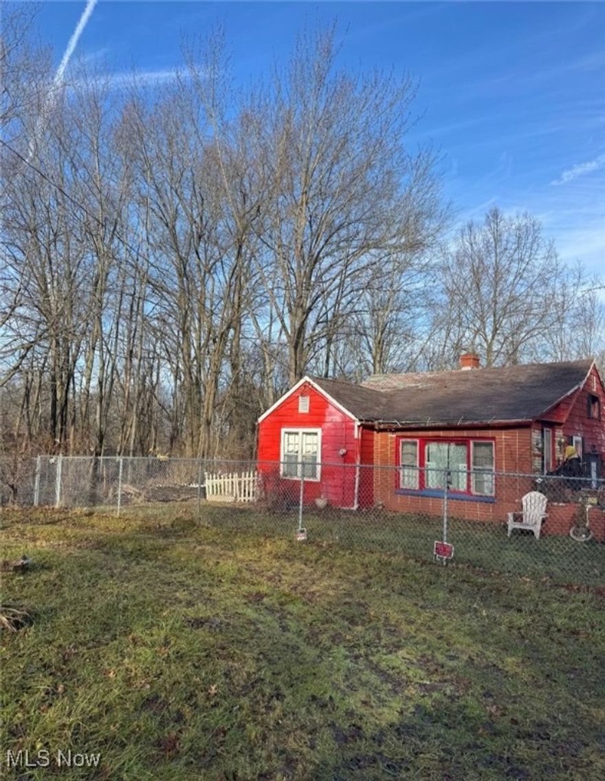 Investor or cash buyer opportunity. Property is being sold AS-IS. Due to the condition of the structure, interior access is not permitted and the home should not be entered. Buyer is encouraged to perform their own due diligence regarding zoning, permitted uses, condition, utilities, and any other factors material to their intended use. Seller makes no representations or warranties, expressed or implied. This home sits on .9 acres so the value is certainly in the land. Buyer to rely solely on their own investigations and accepts the property in its current condition. Cash offers only.