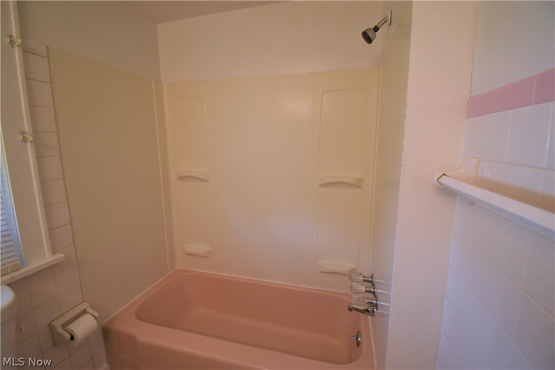 Alexander - Residential