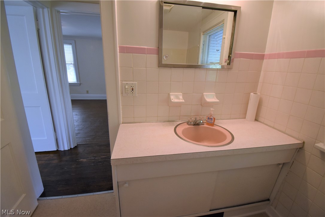 Alexander - Residential