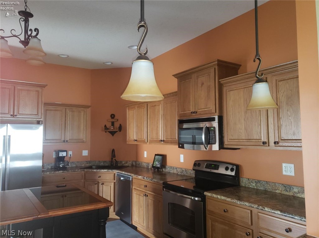 Grassland Circle 2 Meadows Con - Residential