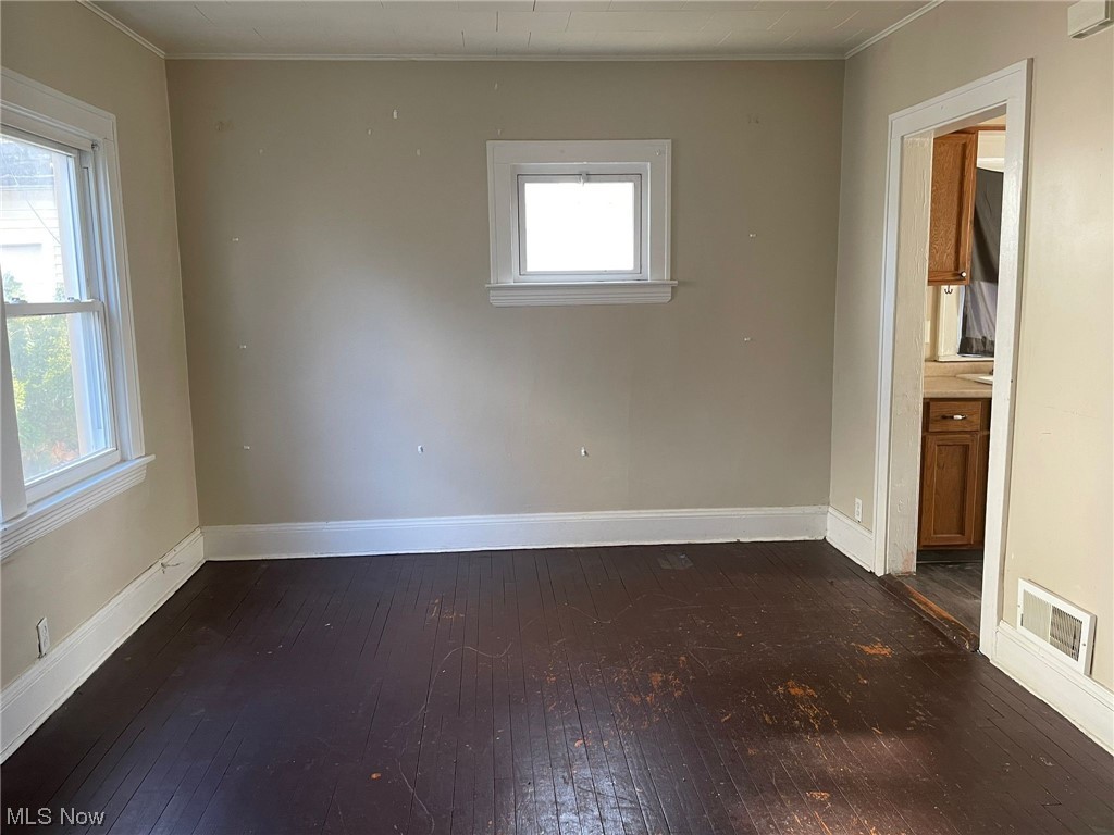 Garfield Blvd - Residential