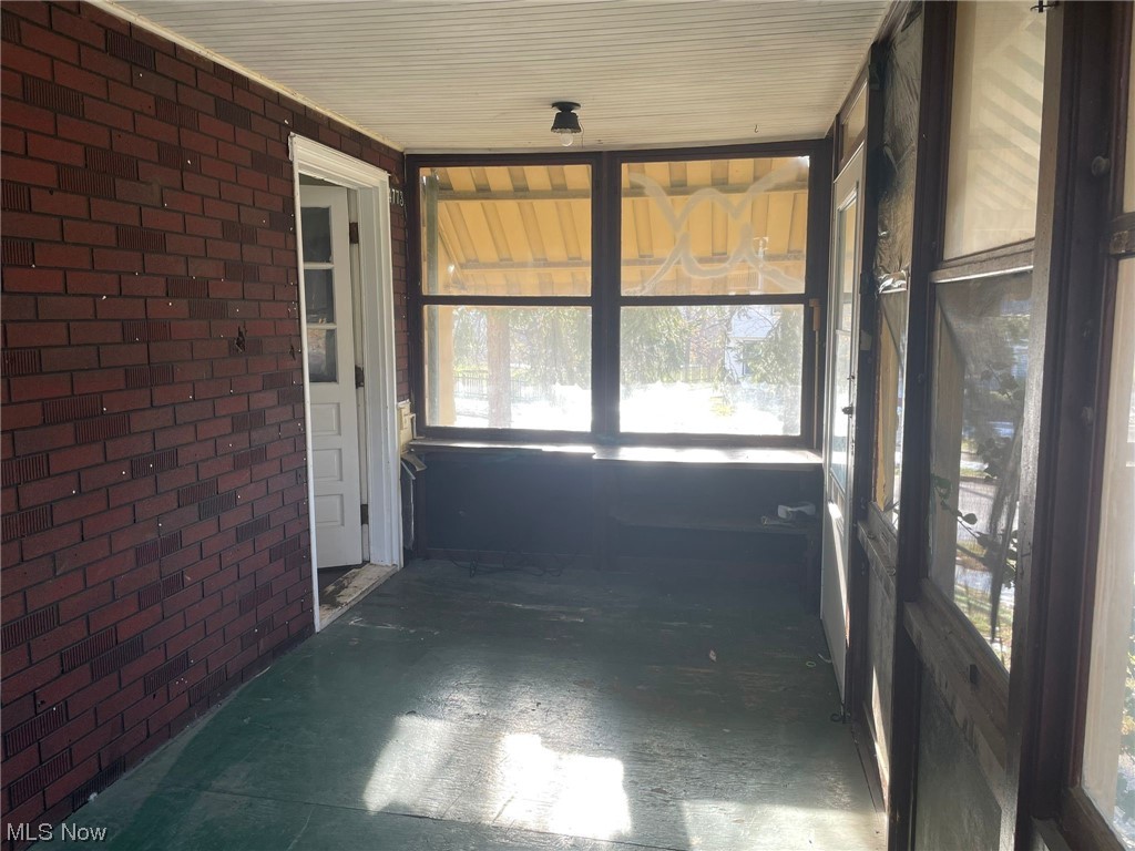 Garfield Blvd - Residential