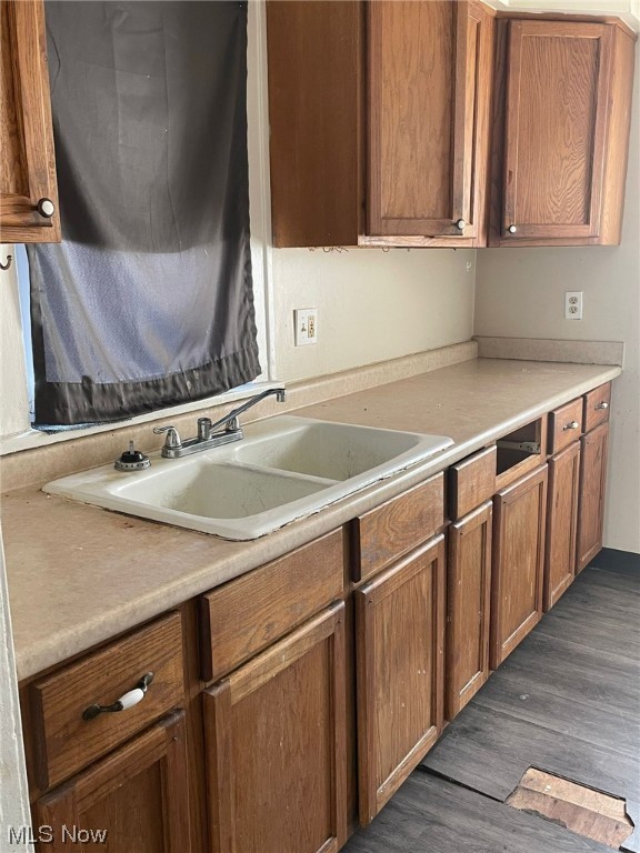 Garfield Blvd - Residential