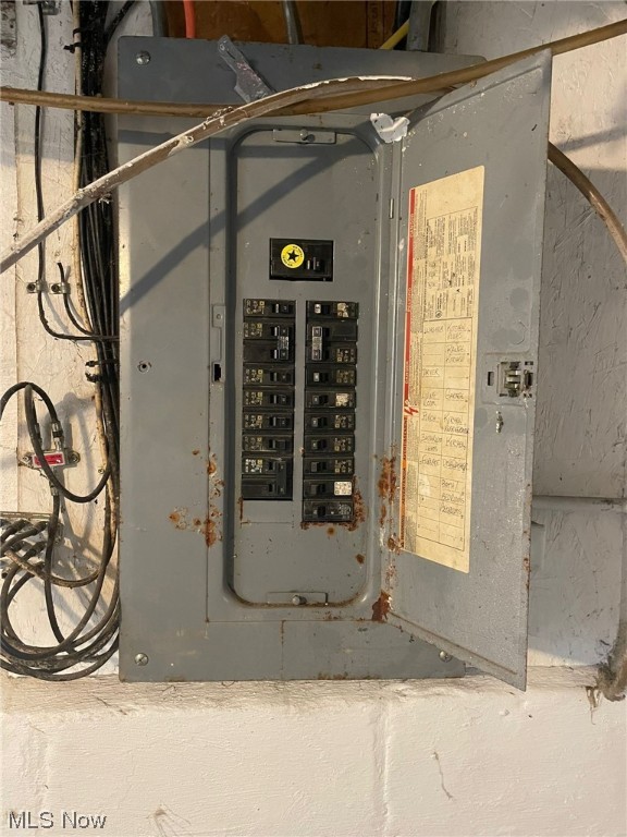 Garfield Blvd - Residential