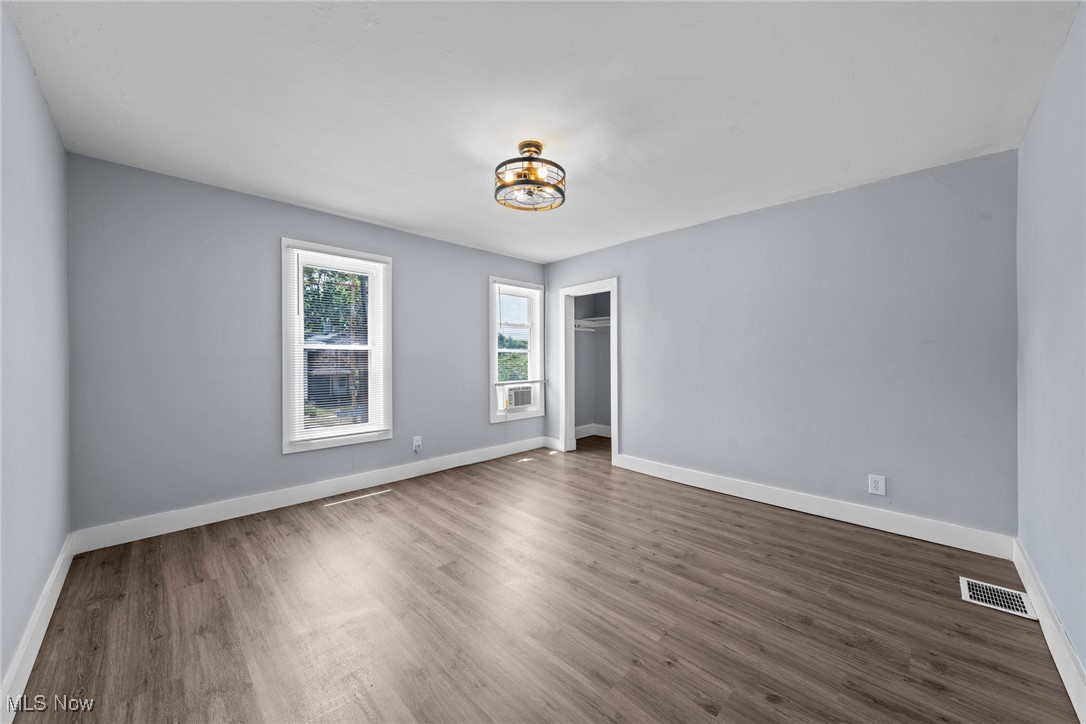 Cleveland, Ohio 44113, United States, 2 Bedrooms Bedrooms, ,1 BathroomBathrooms,Residential,Active,169130