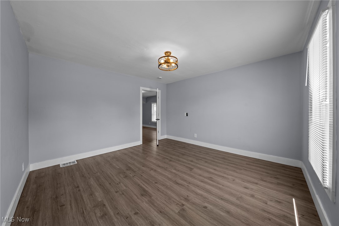 Cleveland, Ohio 44113, United States, 2 Bedrooms Bedrooms, ,1 BathroomBathrooms,Residential,Active,169130