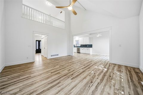 Tiny photo for 116 Woodbridge Crossing Xing, Chardon, OH 44024 (MLS # 5222033)