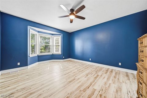 Tiny photo for 116 Woodbridge Crossing Xing, Chardon, OH 44024 (MLS # 5222033)