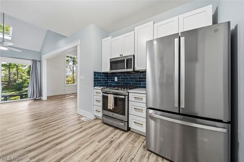 Tiny photo for 116 Woodbridge Crossing Xing, Chardon, OH 44024 (MLS # 5222033)