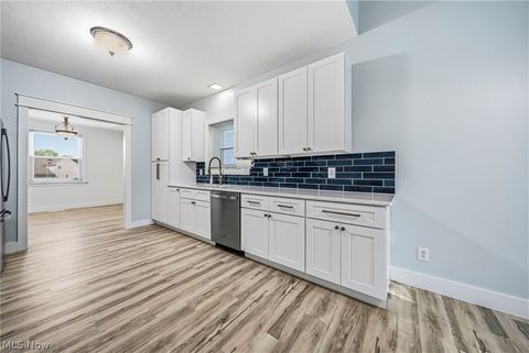Tiny photo for 116 Woodbridge Crossing Xing, Chardon, OH 44024 (MLS # 5222033)