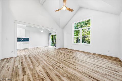 Tiny photo for 116 Woodbridge Crossing Xing, Chardon, OH 44024 (MLS # 5222033)