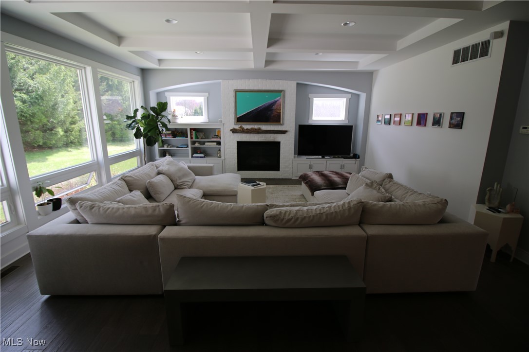 Meadows Ph 12 - Residential