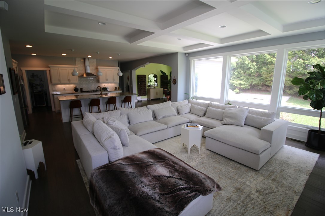 Meadows Ph 12 - Residential