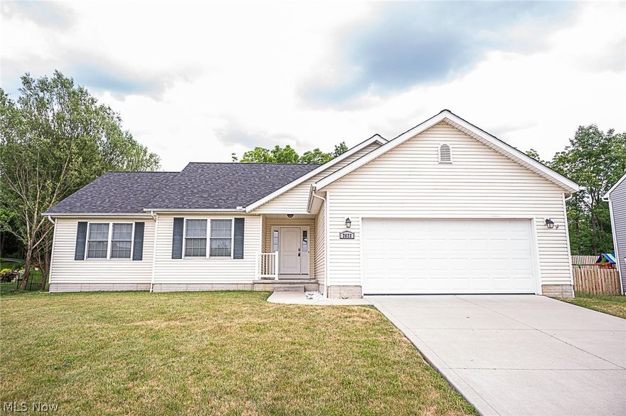 Welcome to this lovely 3 bed, 2 bath ranch in Wintergreen Point and built by Bruce Blonder. Home features a large master suite with double doors, bath with granite counters and tiled shower with large walk-in closet. Open floor plan with vaulted ceiling with lots of room and natural light. Kitchen has custom cabinets, granite counters, and newer black appliances. First floor laundry. 2 car garage. Large deck that can be accessed through sliding doors off the dining room/kitchen area. Home is equipped with reverse osmosis water filtration system. Simply a must see!!