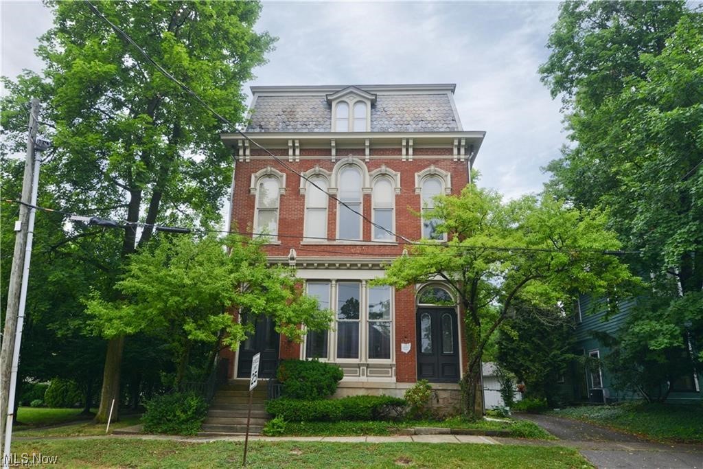 Poland Vlg - Residential Lease