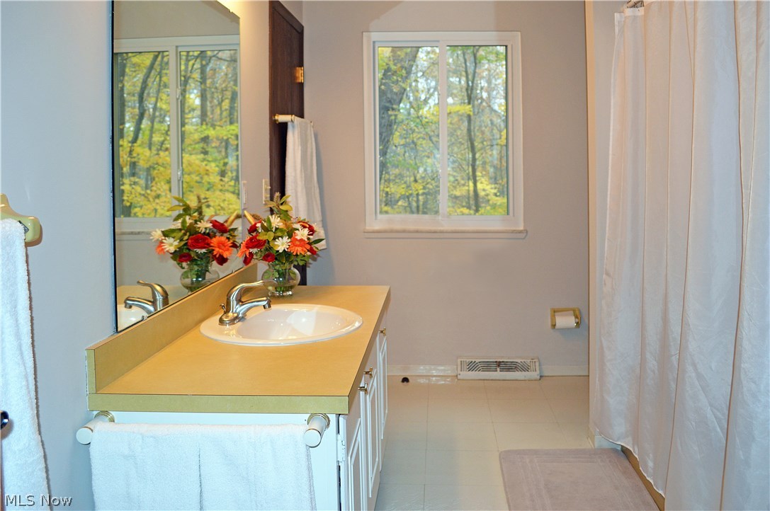 French Hollow 02 - Residential