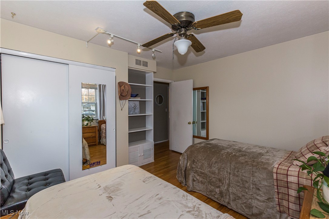 Valley Forge Estates - Residential