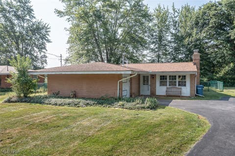 Photo for 33791 Mapleridge Boulevard
