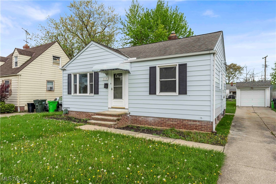 860 E 260th Street, Euclid, Ohio image 2