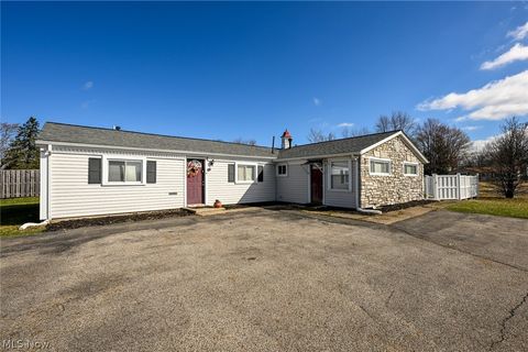 Multifamily For Sale - 1385 Russell Drive<br/> Streetsboro, OH 44241