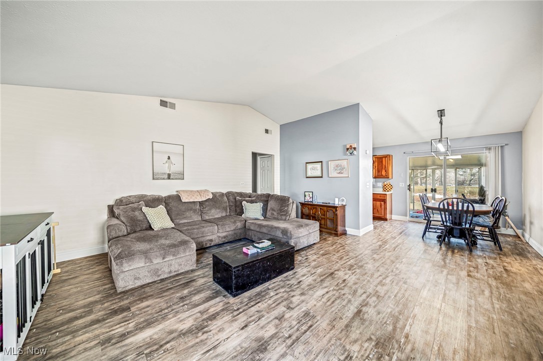 Farmington Meadows - Residential