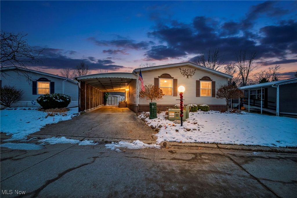 Photo of 27202 Cook Road #95, Olmsted Township, OH 44138 (MLS # 5174638)