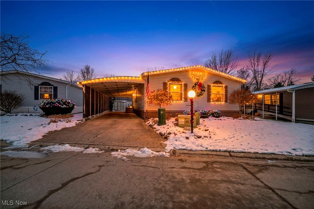 Photo of 27202 Cook Road #95, Olmsted Township, OH 44138 (MLS # 5174638)