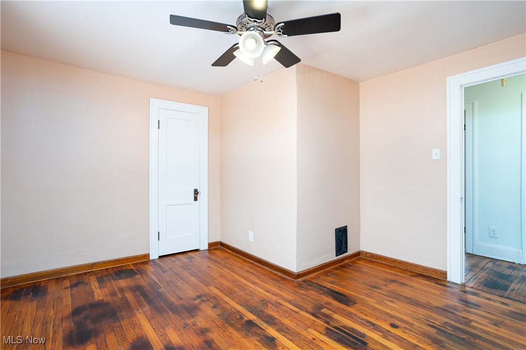 9612 Park Heights Avenue, Garfield Heights, Ohio image 12