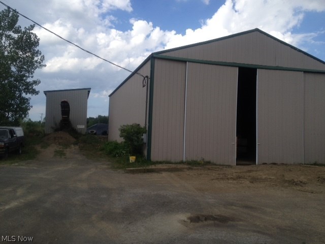 Columbia - Commercial Sale