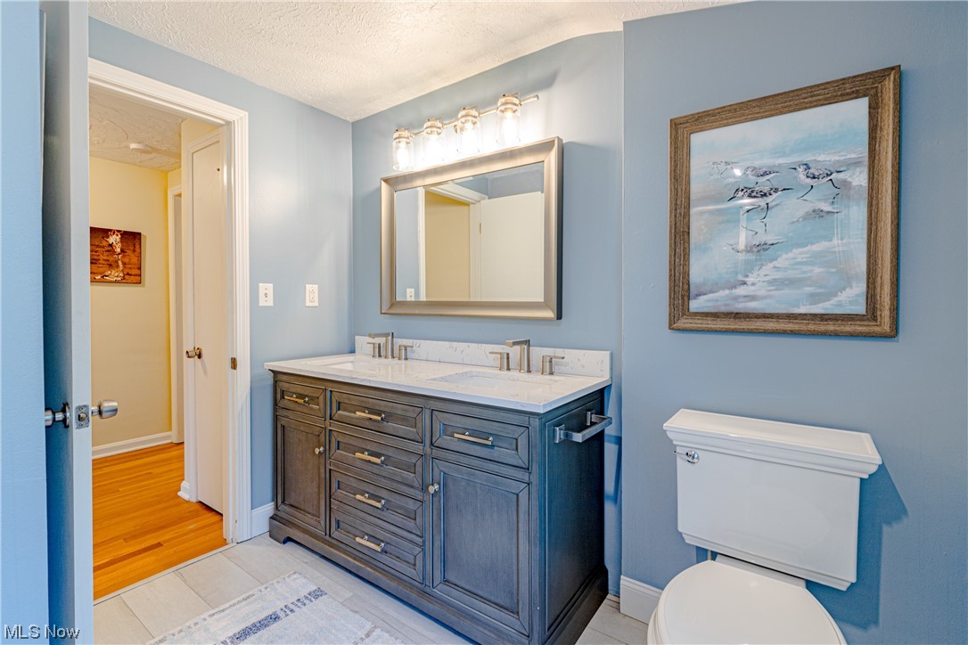 George R Klein Oaks Road Sub - Residential