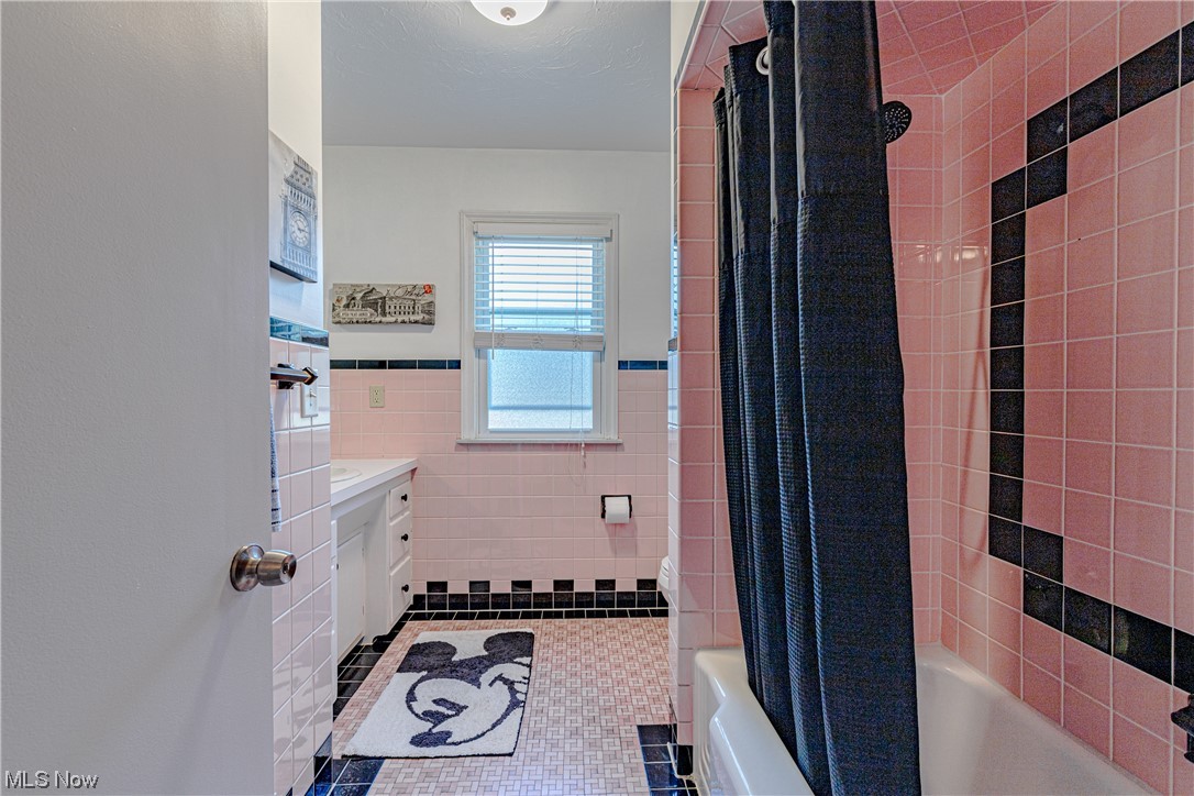 George R Klein Oaks Road Sub - Residential