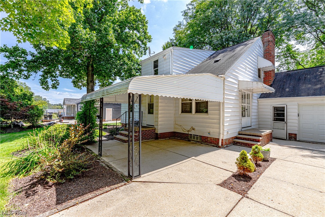 George R Klein Oaks Road Sub - Residential