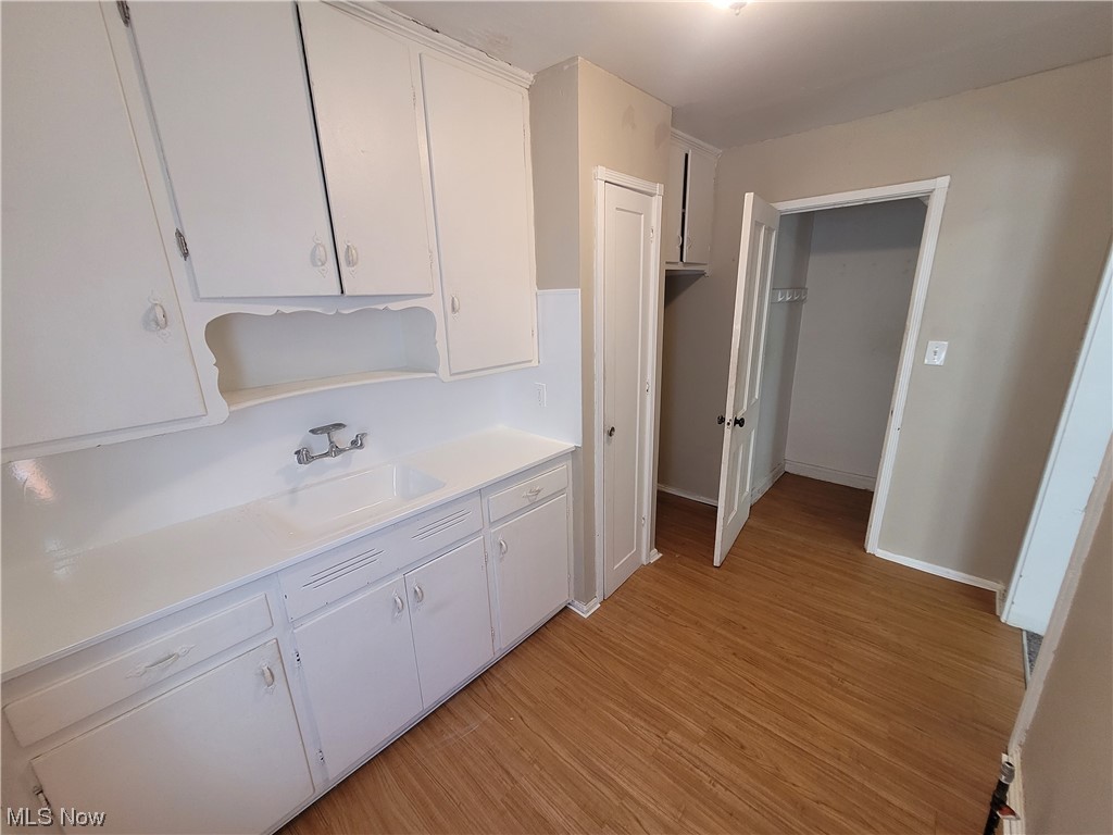 Lakeshore Blvd East 260 S - Residential Lease