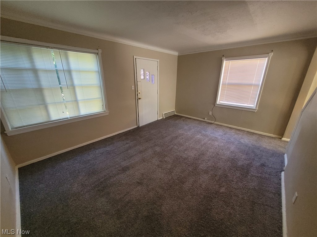 Lakeshore Blvd East 260 S - Residential Lease