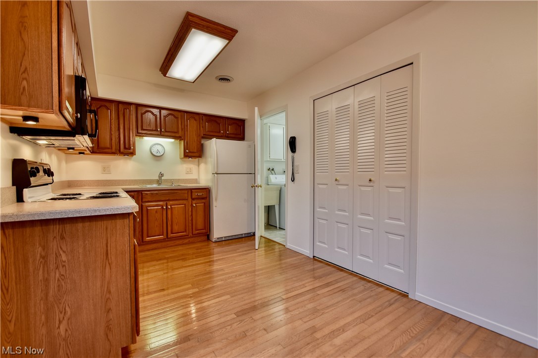 Hartland Condo - Residential