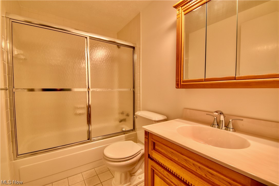 Hartland Condo - Residential