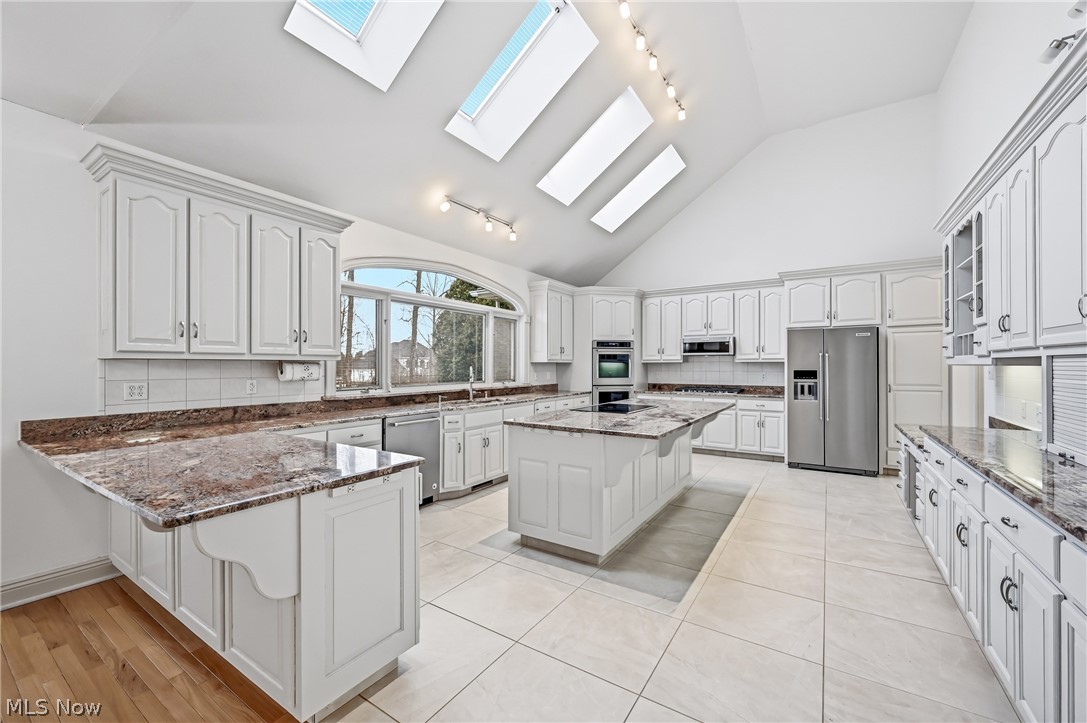 Muirfield Estates - Residential