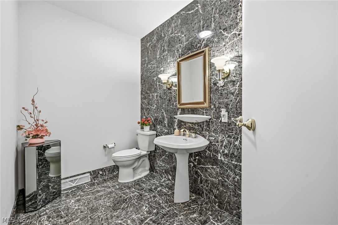 Muirfield Estates - Residential