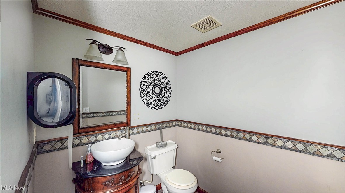 Vermilion On The Lake Sub - Commercial Sale